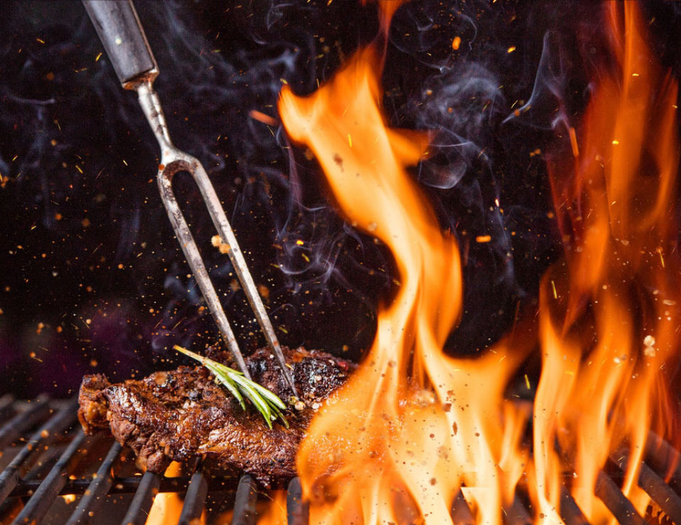 Charbon de bois pour barbecue Monolith Kamado Grill